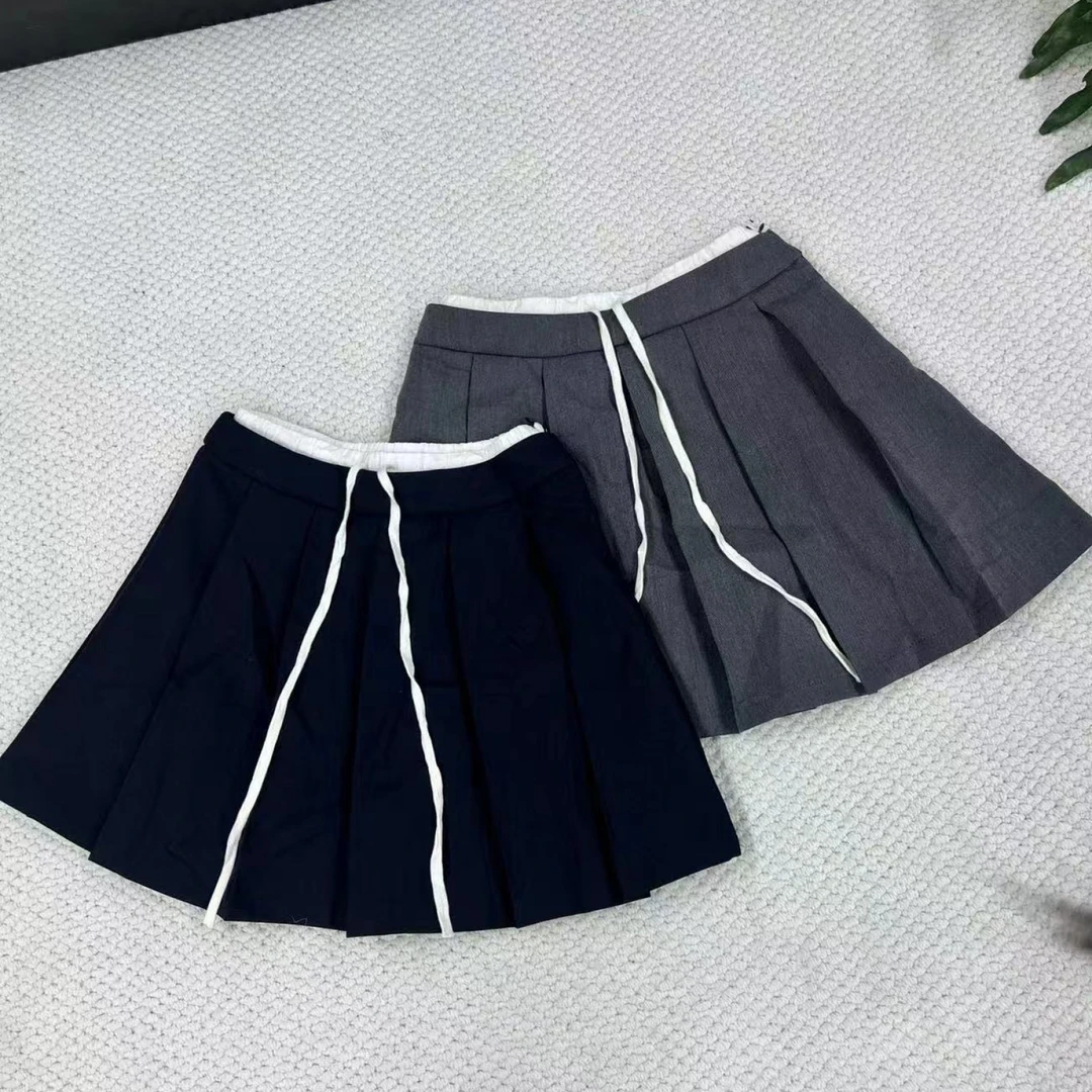 【 雨•美 推荐 】2183灰色显瘦休闲百搭百褶短裙