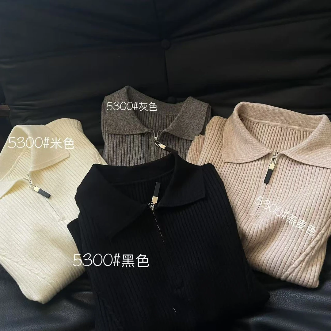 【 雨•美 推荐 】5300韩版气质翻领拉链净面毛衣