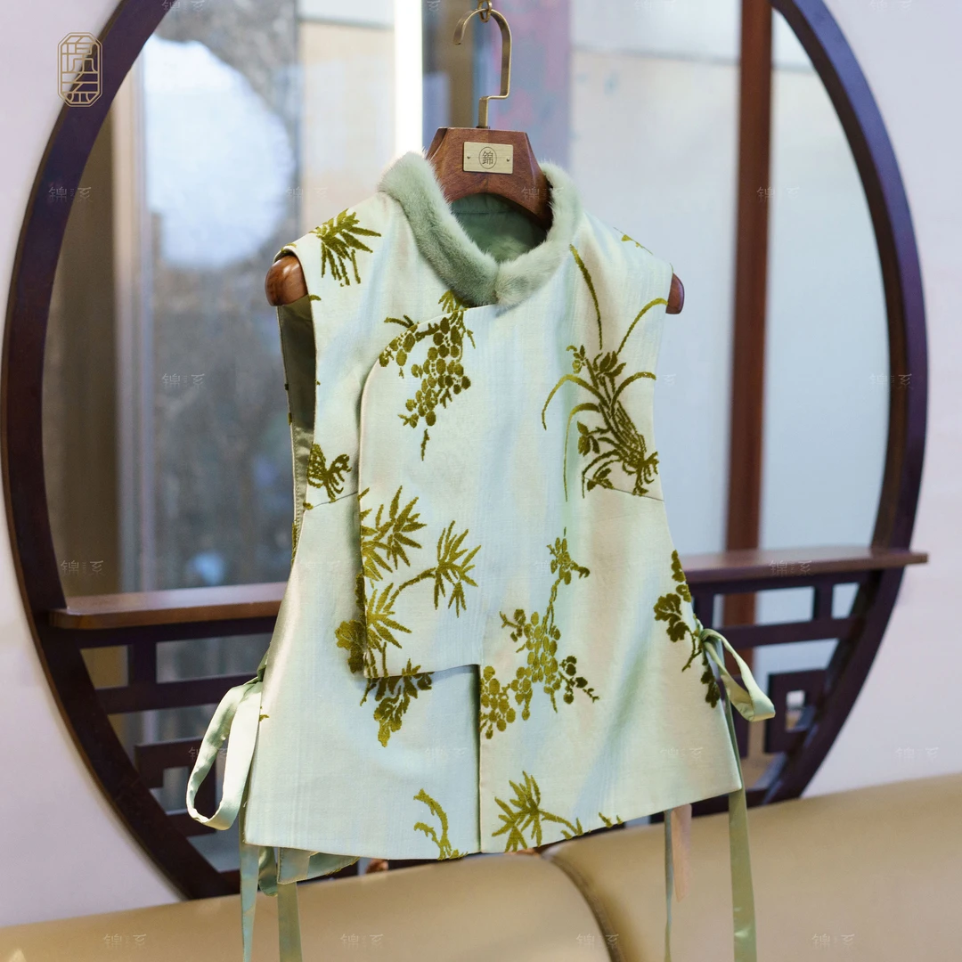 【新款~推荐】E-31291章绒拼水貂领新中式国风桑蚕丝马甲背心