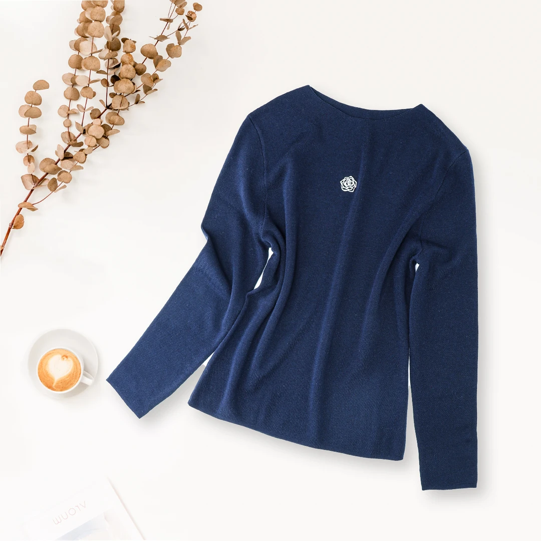 品牌新款百搭休闲山茶花长袖毛衣43118