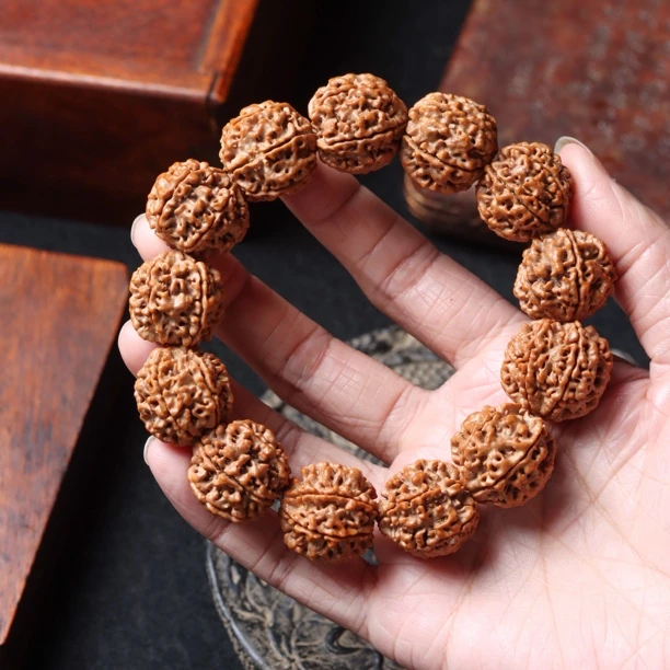 六瓣尼泊尔原籽大金刚 文玩手串 好物推荐