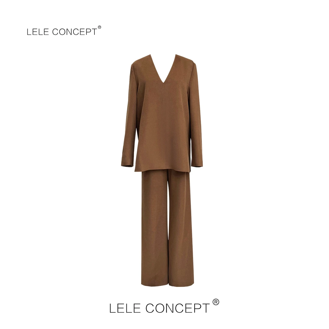 LELE CONCEPT 都市轻奢气质时尚舒适设计款V领套装T0094