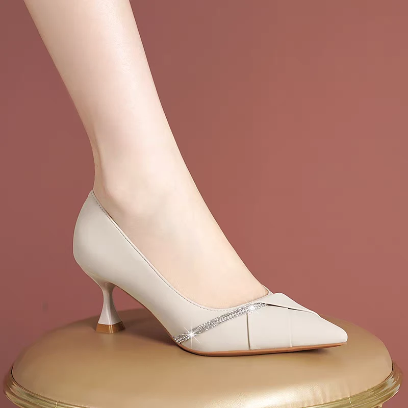 御姐软皮单鞋女2024时尚春秋新款水钻细跟高跟鞋尖头百搭浅口女鞋