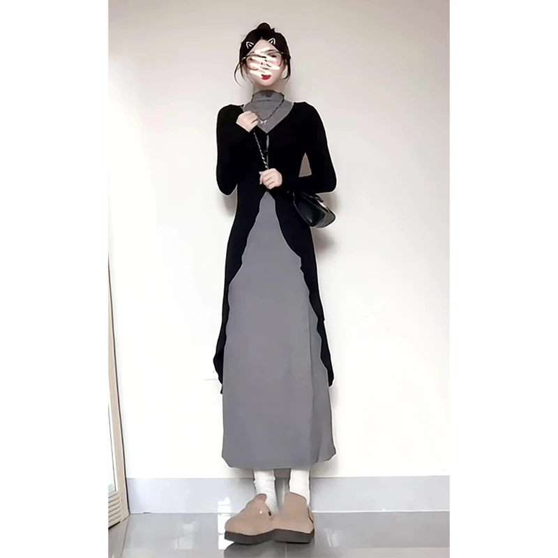 2025秋季新款女法式高级感针织开衫收腰显瘦包臀露肩挂脖连衣裙