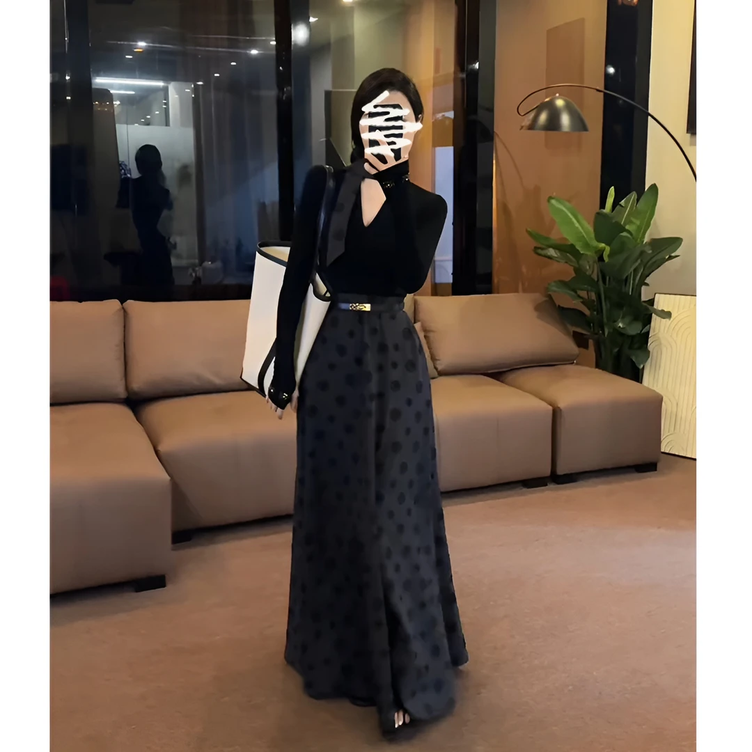 2024秋季新款轻熟风性感V领飘带修身上衣气质玫瑰印花高腰半身裙