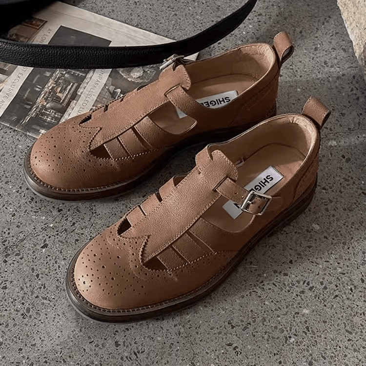 诗歌兰 正品91008-10一字扣扣带真皮复古百搭罗马凉鞋小皮鞋