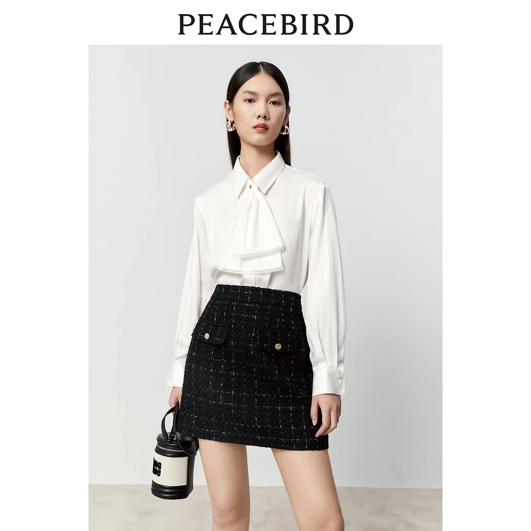 【陈大可专属】太平鸟女装冬季新款领结提花衬衫A1CAD4182