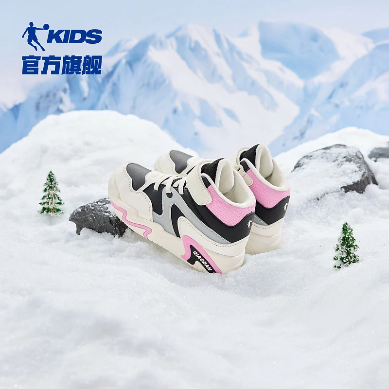 中国乔丹儿童冬季加绒加厚小童二棉鞋女童休闲防滑耐磨保暖童鞋