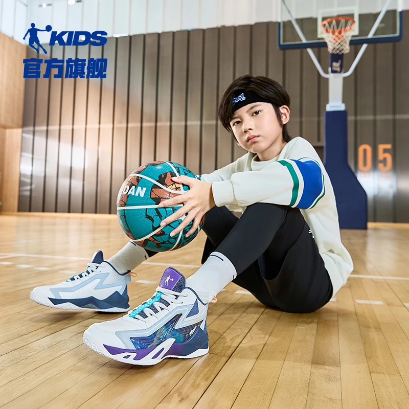 中国乔丹儿童童鞋2025春季新款男童大童篮球鞋缓震耐磨中大童高帮