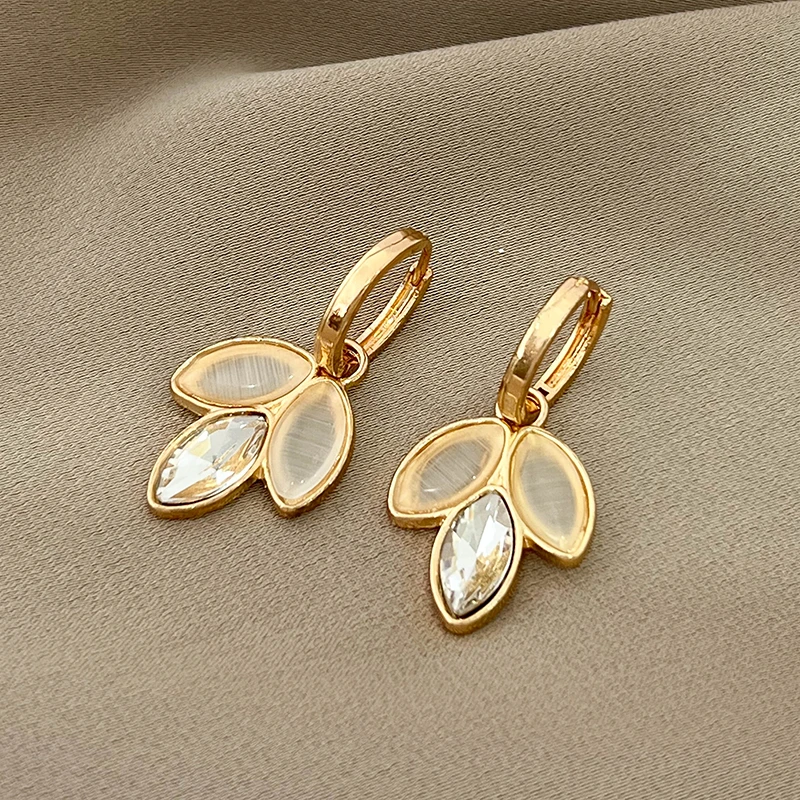 铜合金耳饰 耳环女2024新款爆款网红气质高级感耳饰女N1271