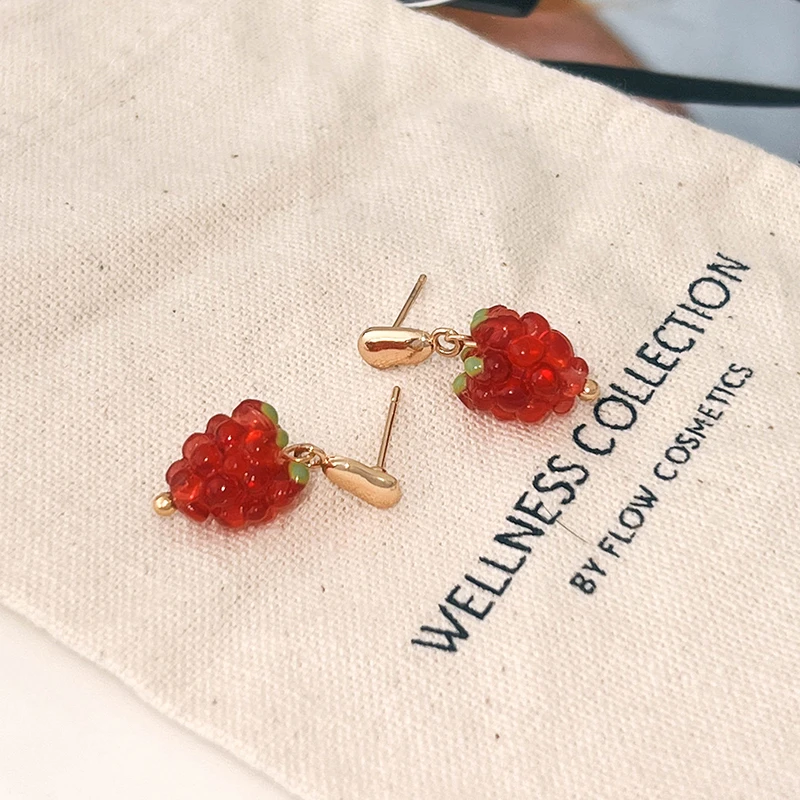铜合金耳饰 可爱草莓耳钉简约夏季新款耳环红色小众耳饰N1366
