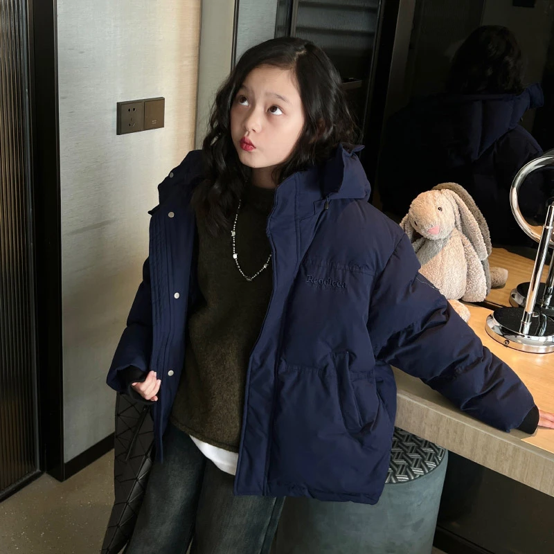 儿童绣字母羽绒服 23d118