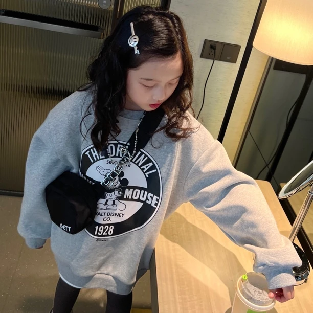 女童宽松大版加绒卫衣打底23D045