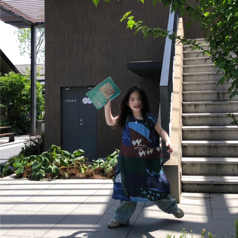 百褶背心裙 24x055