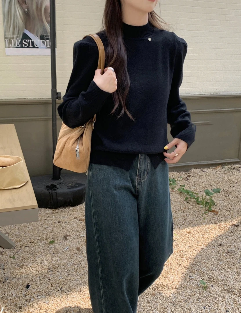 李园家2号店-7950-冬季厚款泡泡肩下开叉小衫