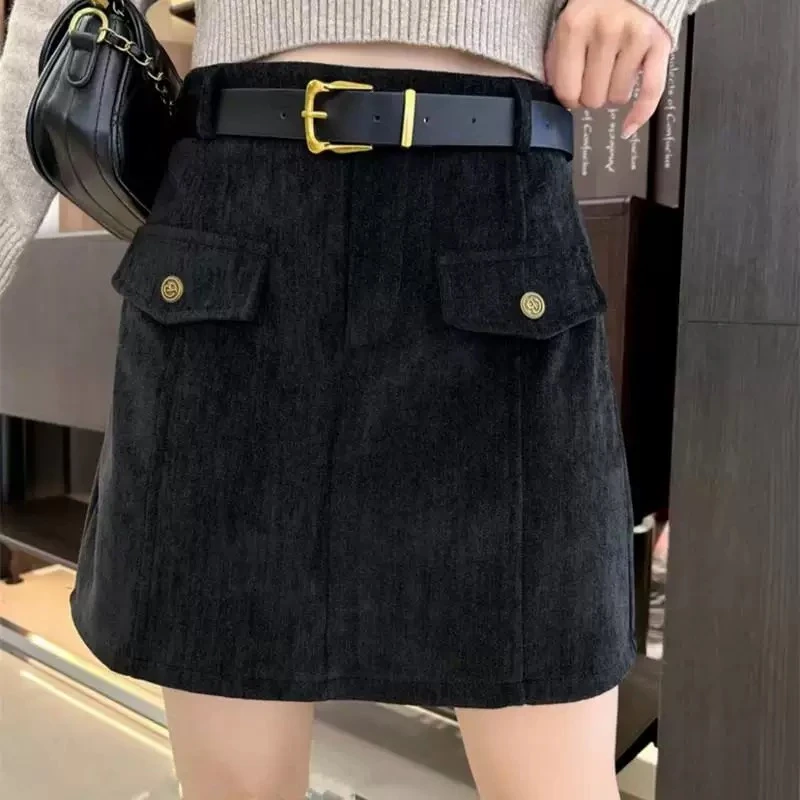 李园家2号店-5805-冬季厚款百搭带腰带假口袋设计感短裙