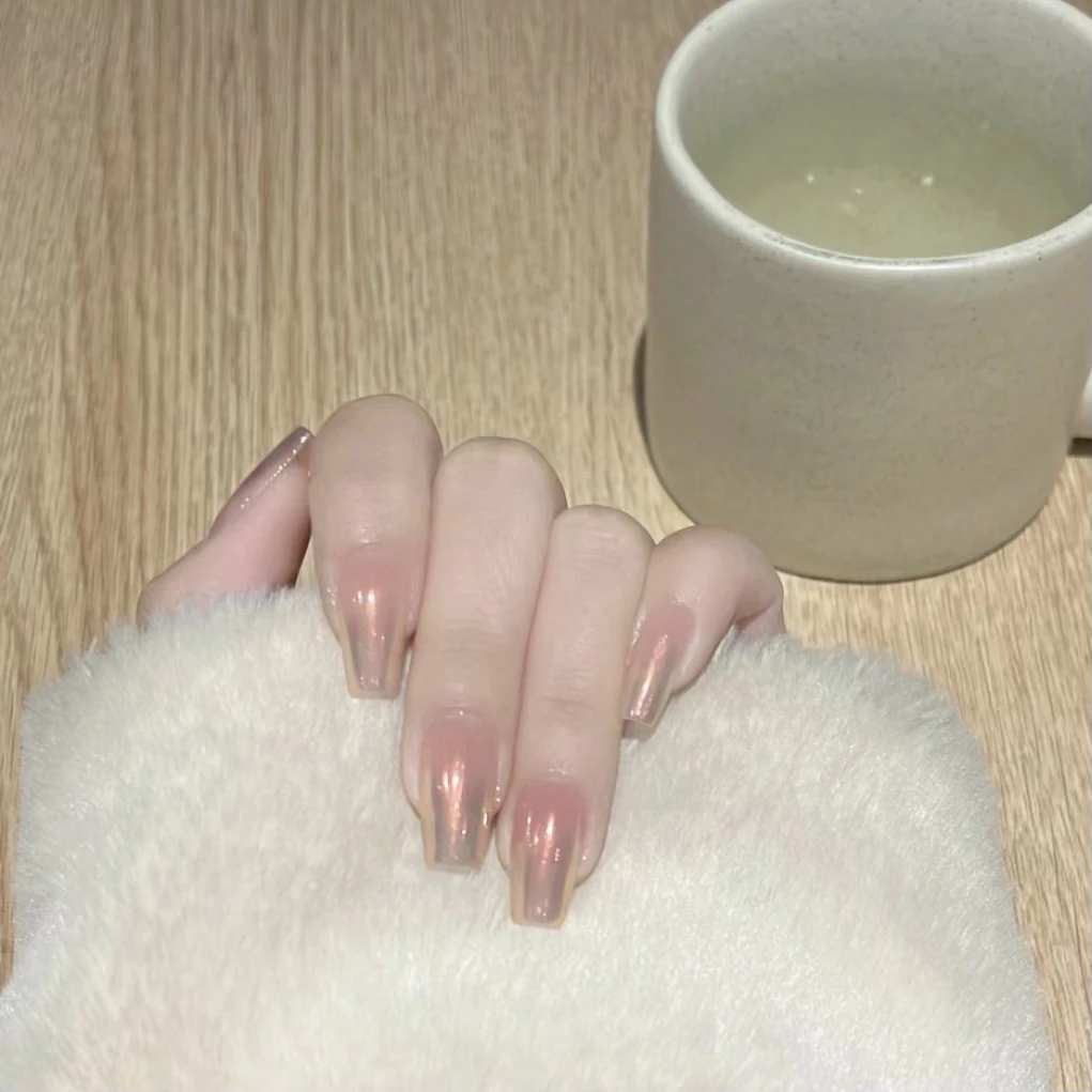 温柔白月光手工穿戴甲中长款美甲梦幻极光粉甲片成品高级显白气质