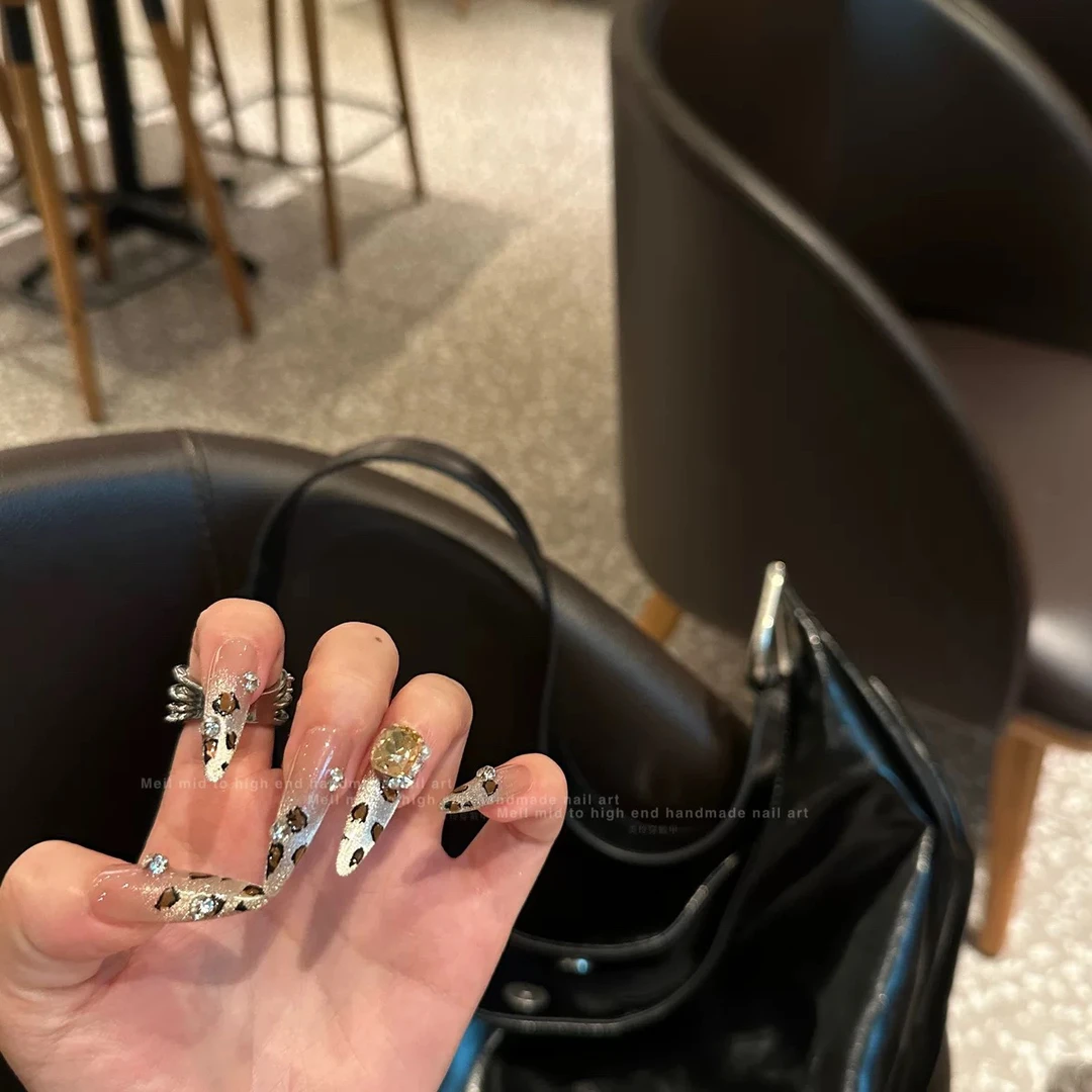 暴富手工穿戴甲豹纹闪钻猫眼美甲长尖款氛围感高级秋冬辣妹假指甲
