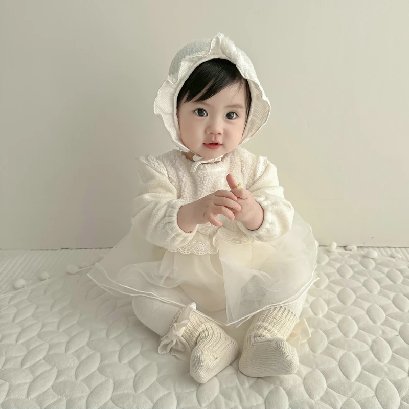秋冬韩版女宝宝公主蕾丝加厚连衣裙子婴幼儿满月百日周岁包屁哈裙