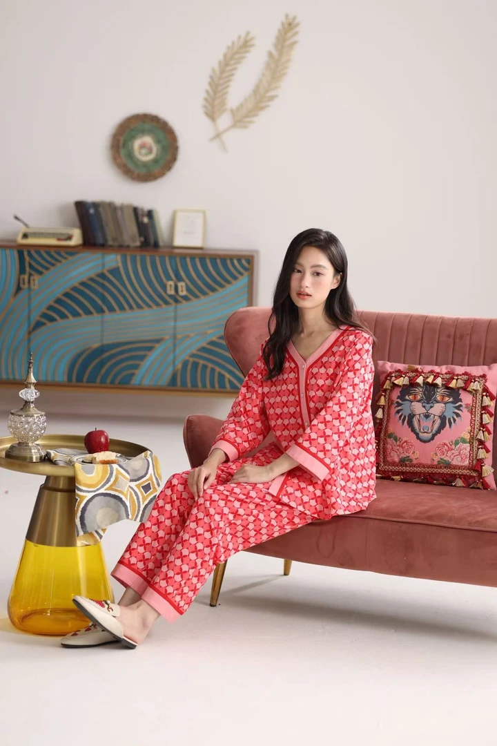 雅致内衣 | 亲亲吾衣喜庆几何女士家居服系列套装