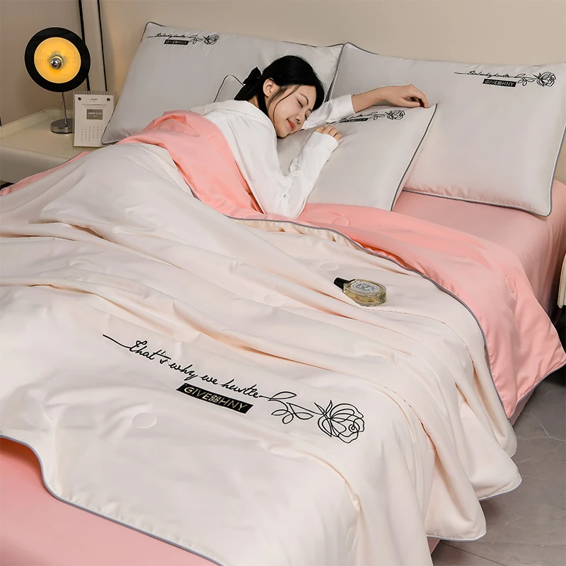 【夏凉被四件套】轻奢夏被水洗冰丝真丝刺绣夏季凉感单人宿舍空调被
