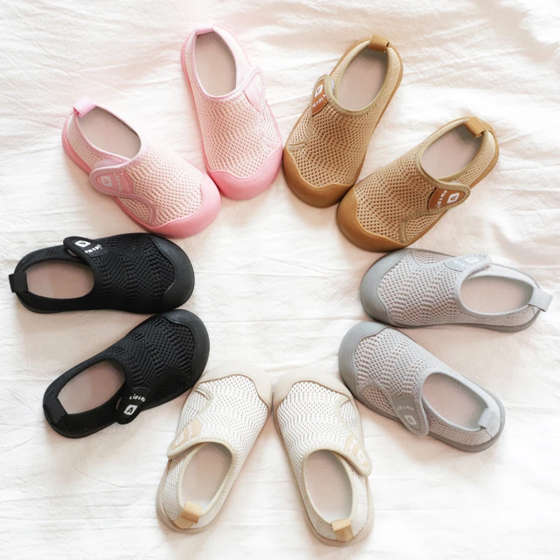幼儿园室内鞋儿童透气宝宝地板鞋软底居家鞋男童运动鞋女童鞋子