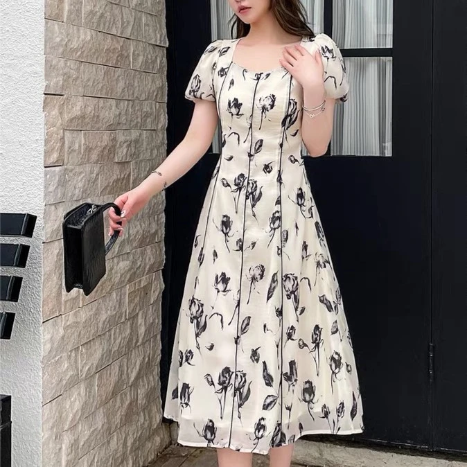 88839-A-8-6-3-法式气质长裙新款爆印花修身方领超仙米白色连衣裙