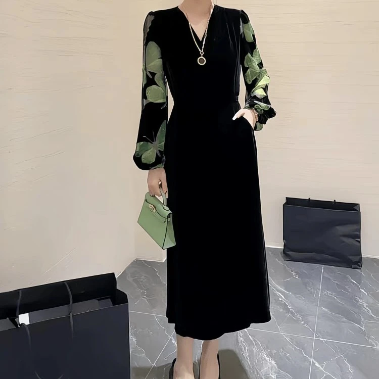 928-G-1-1-1 法式复古丝绒连衣裙女秋冬气质收腰显瘦中长款打底裙