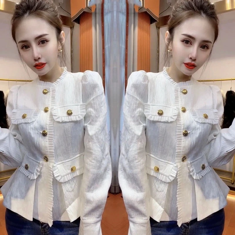 2506-B-3-9-2  泡泡袖圆领花边短外套女秋新款肌理感收腰上衣显瘦