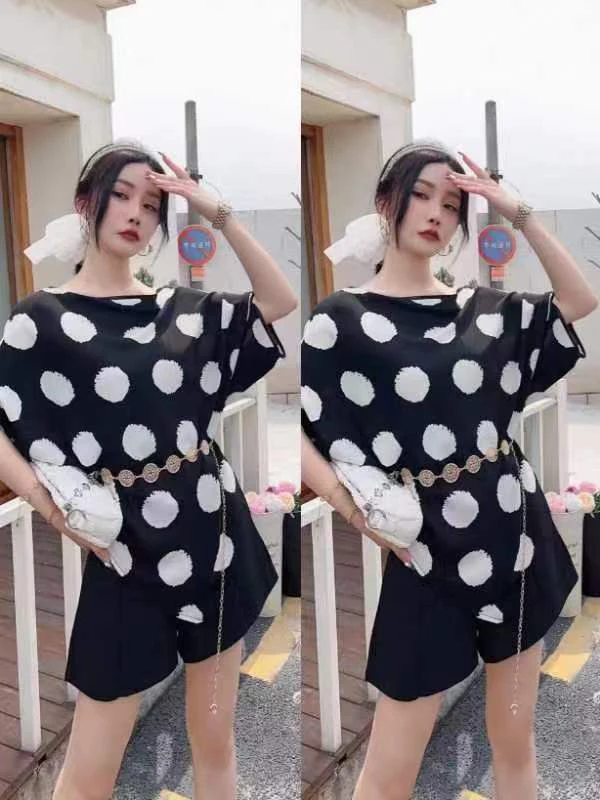 61098-B-3-4-4 设计感印花撞色蝙蝠袖缎面不规则中长款上衣雪纺衫