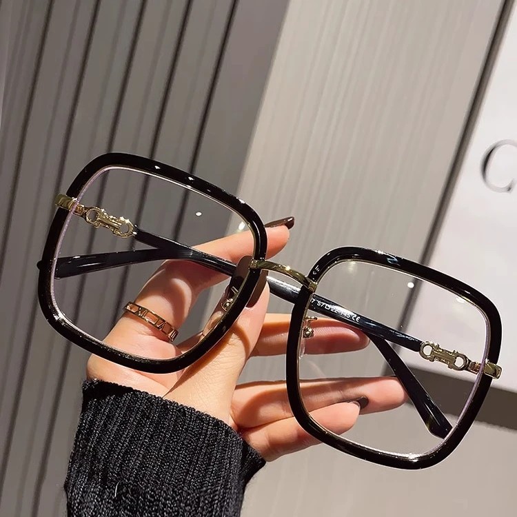 英国【时尚】Coop Koop 粗框大脸眼镜框女显脸小个性黑框素颜防蓝光