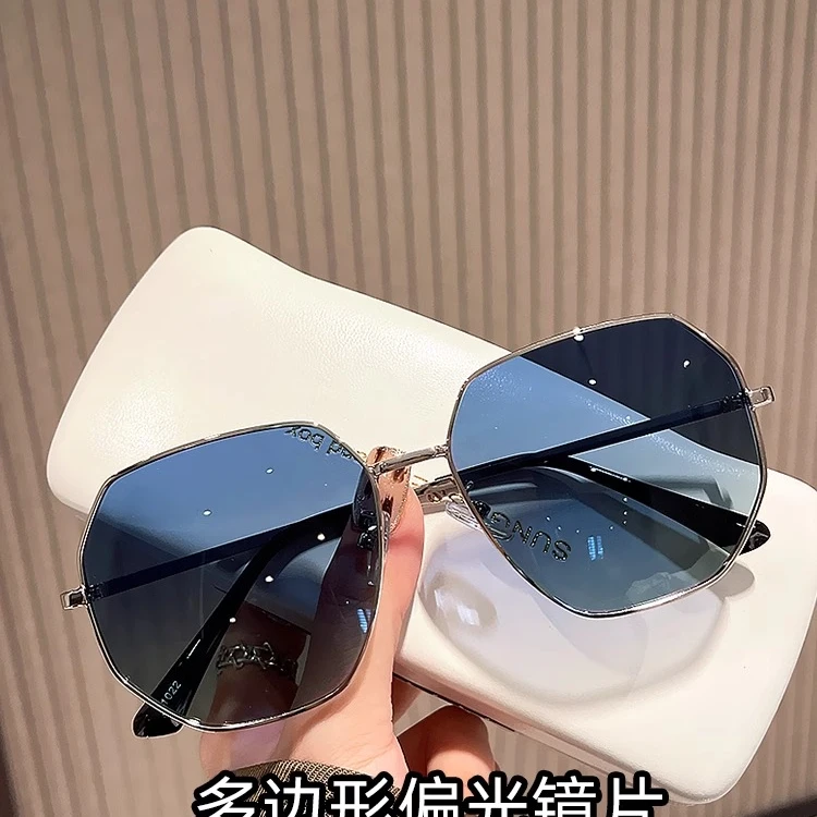 英国【时尚】Coop Koop 偏光太阳镜男多边开车墨镜海边旅行眼镜个性