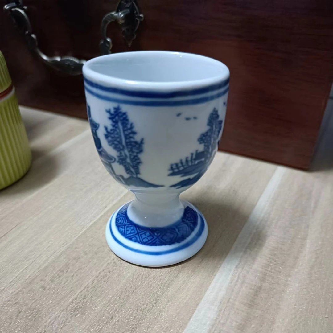 景德镇老青花高脚白酒杯一个