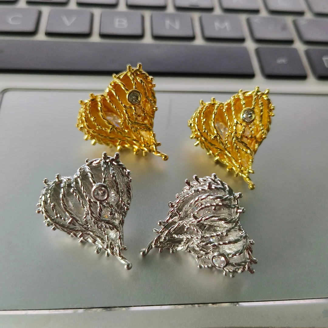 合金耳饰 立体编织爱心耳钉小众金属立体耳环复古气质欧美ins风