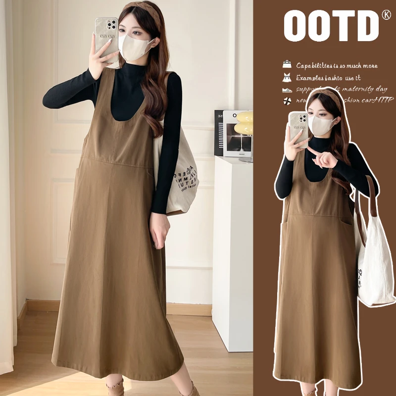 孕妇装2024韩系气氛感穿搭背带裙+毛衣秋季宽松舒适孕妇装两件套