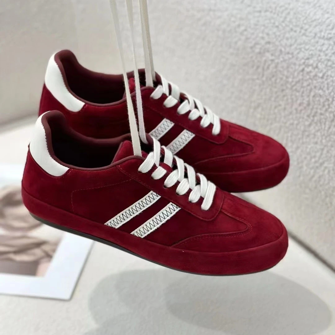 欧洲站2024秋新款平底真皮女鞋休闲平底鞋百搭德迅鞋低帮系带