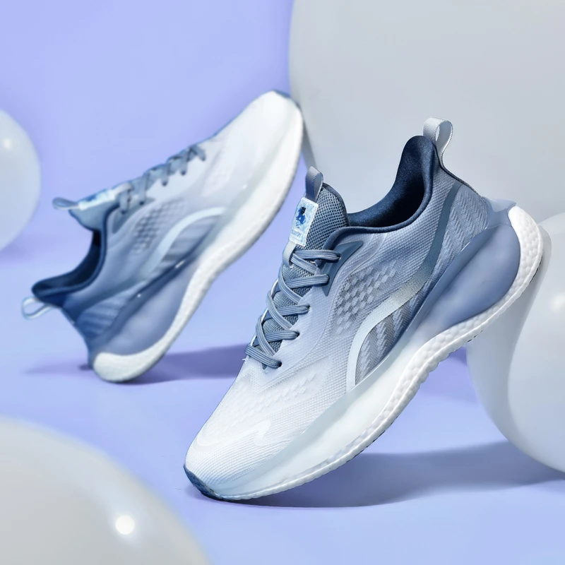 夏季跑步鞋男运动减震超轻软底舒适百搭透气网面青少年情侣款跑鞋