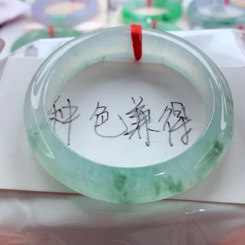 【闪购商品】翡翠手镯未镶嵌师妹