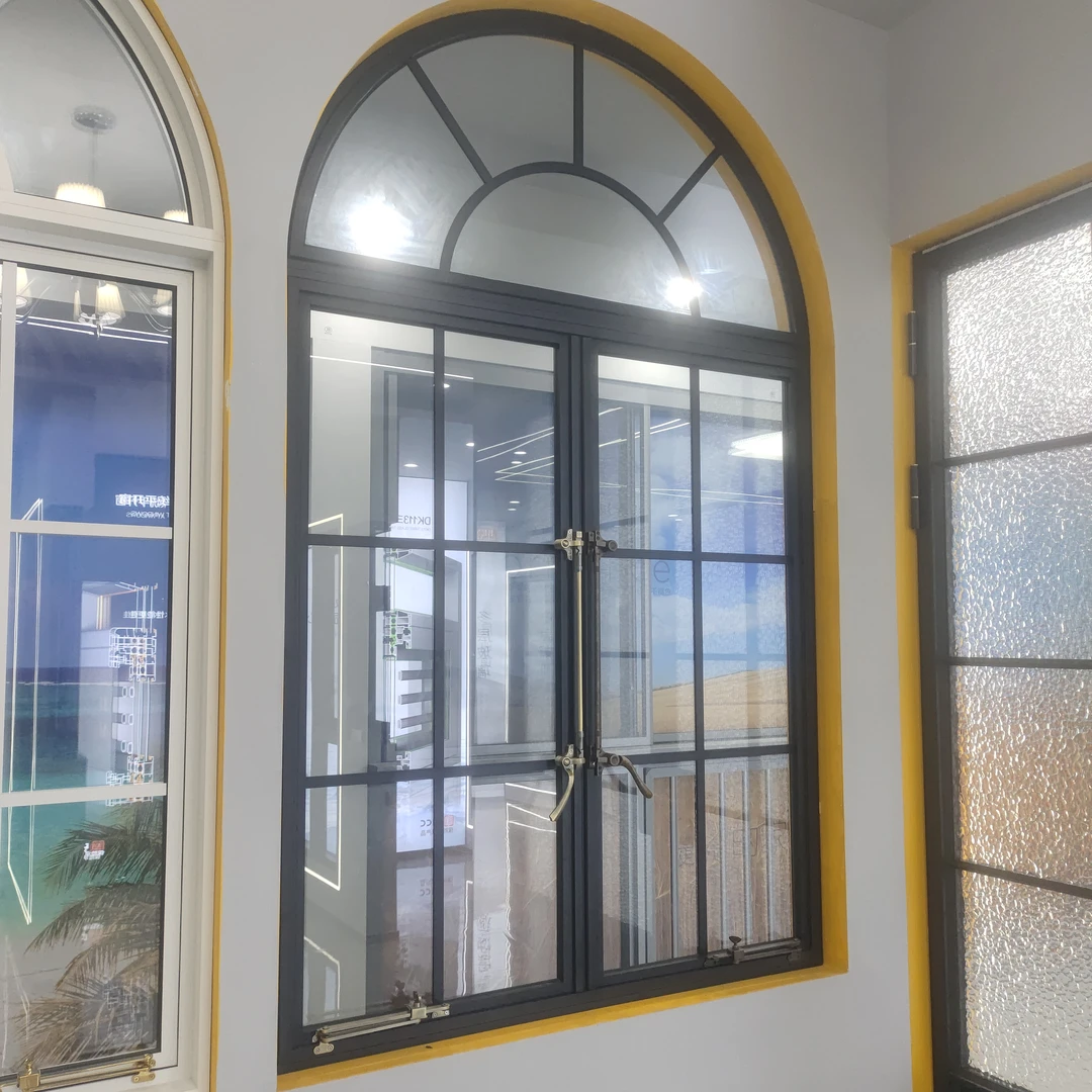 法式复古铁艺窗户拱形设计室内阳台中式窗户定制