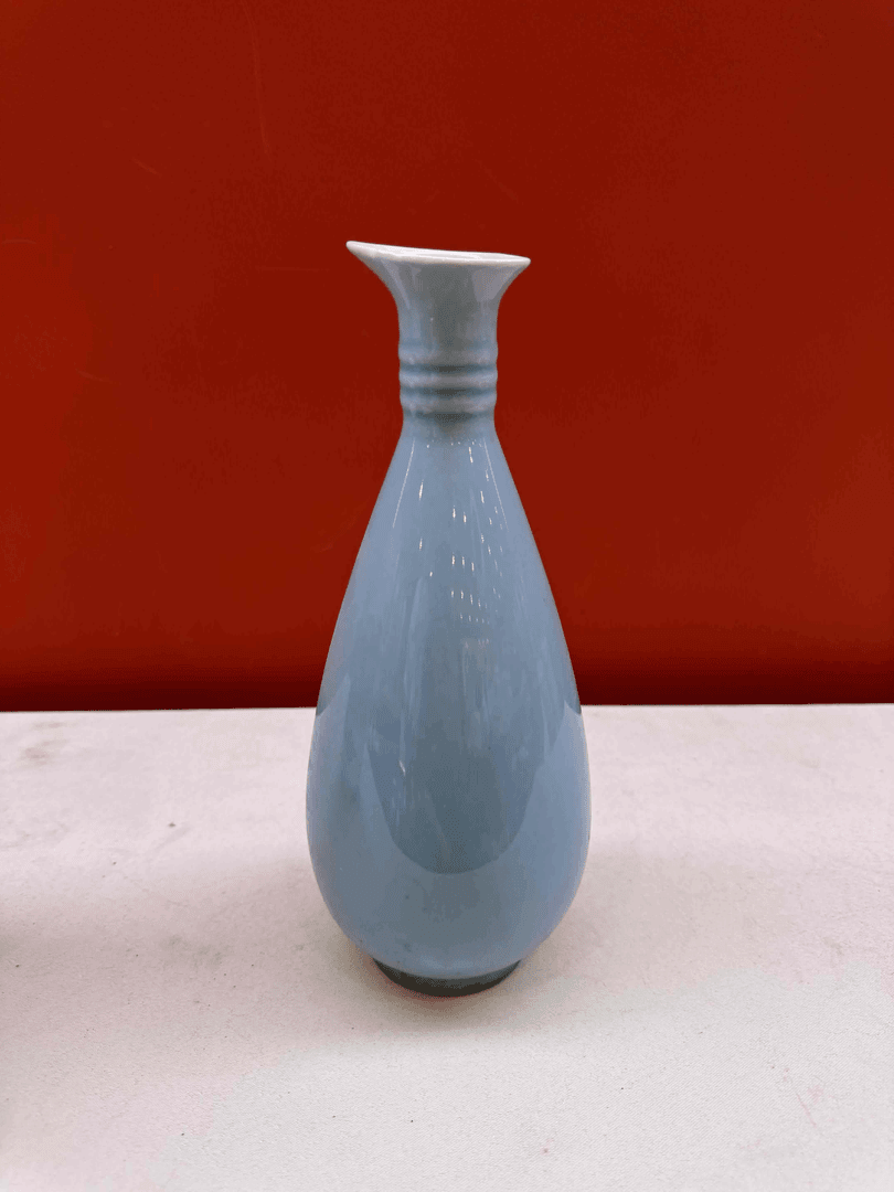 Y47陶瓷工艺品蓝色瓷瓶