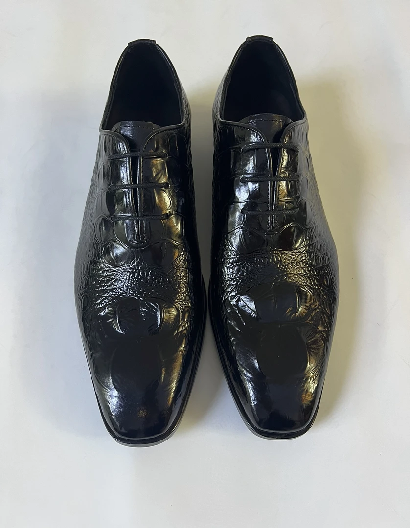 一片式鳄鱼皮鞋商务百搭