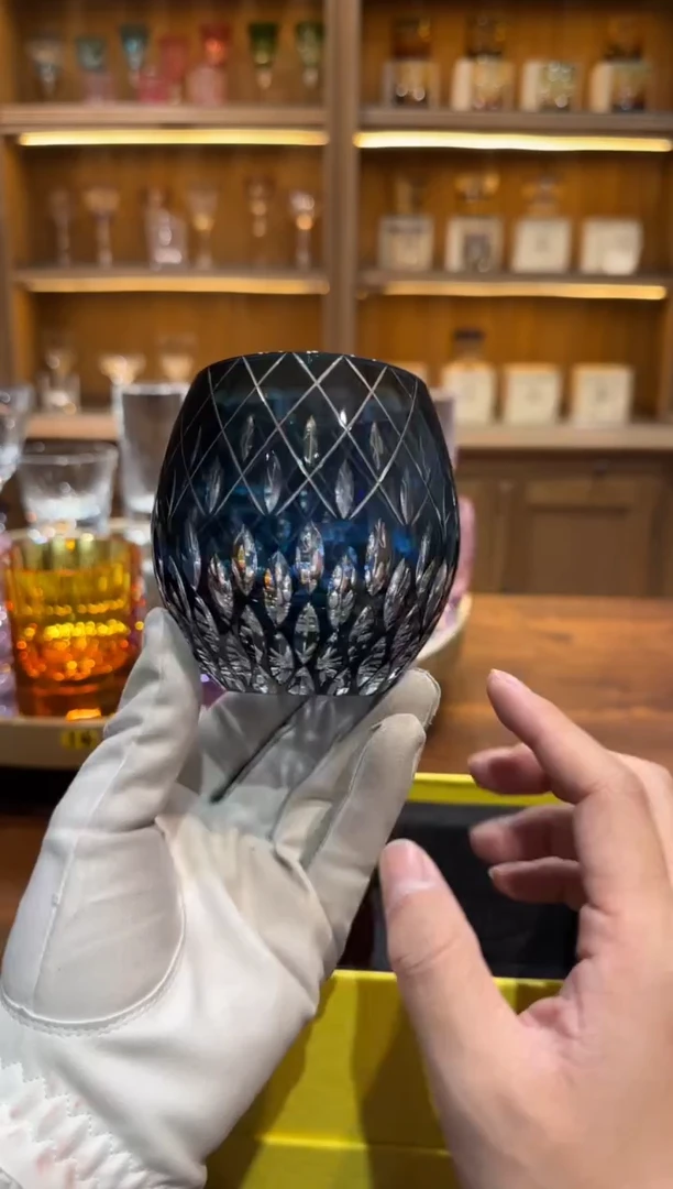 【闪购商品】套色水晶蓝色远雷