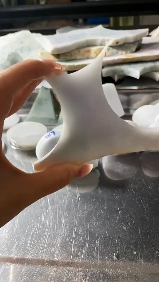 【闪购商品】翡翠挂件未镶嵌料子，不包工
