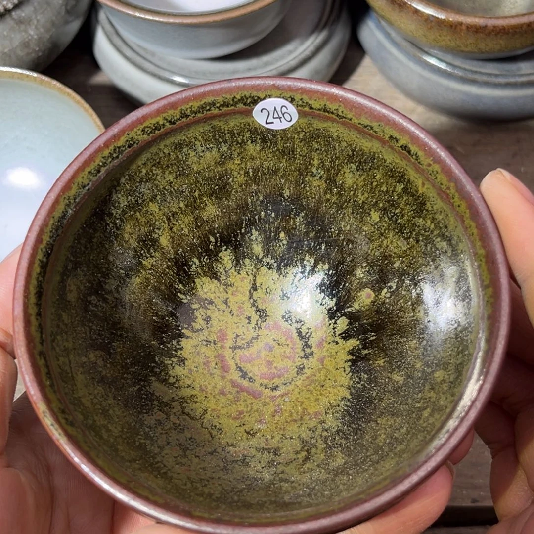 茶盏义兴龙窑坚持真柴烧