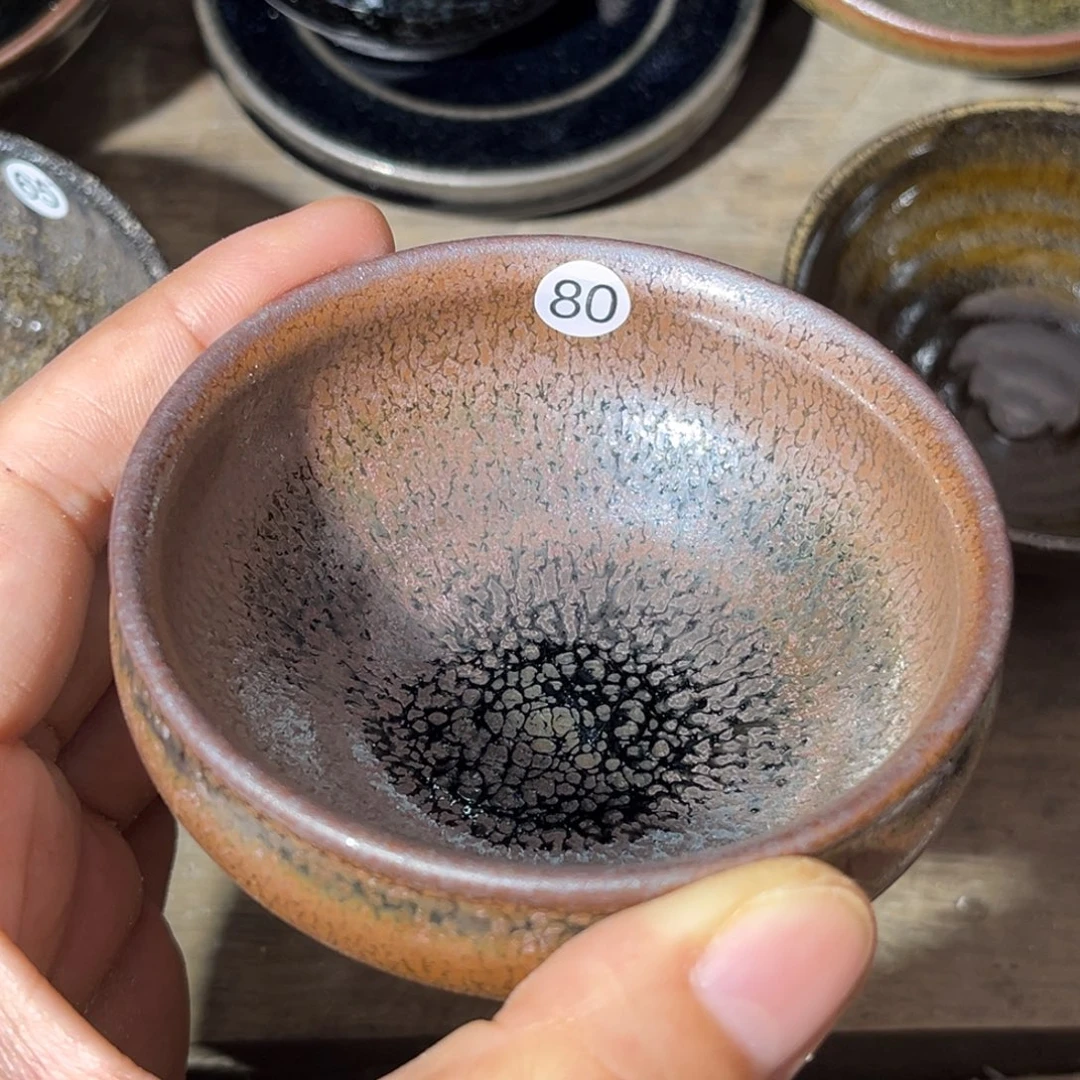 茶盏义兴龙窑坚持真柴烧