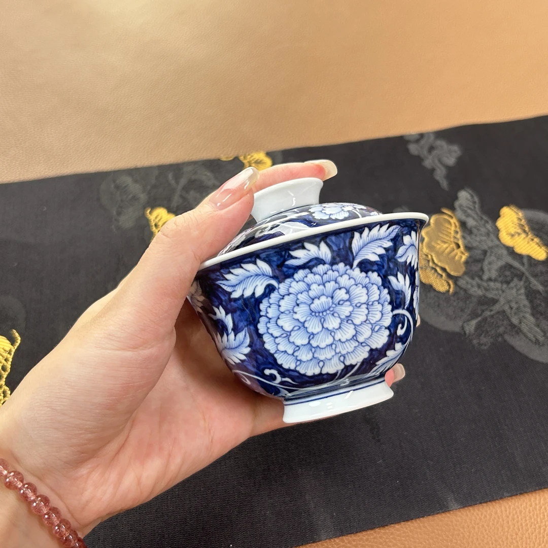 【阳春白雪】青花釉里红牡丹盖碗