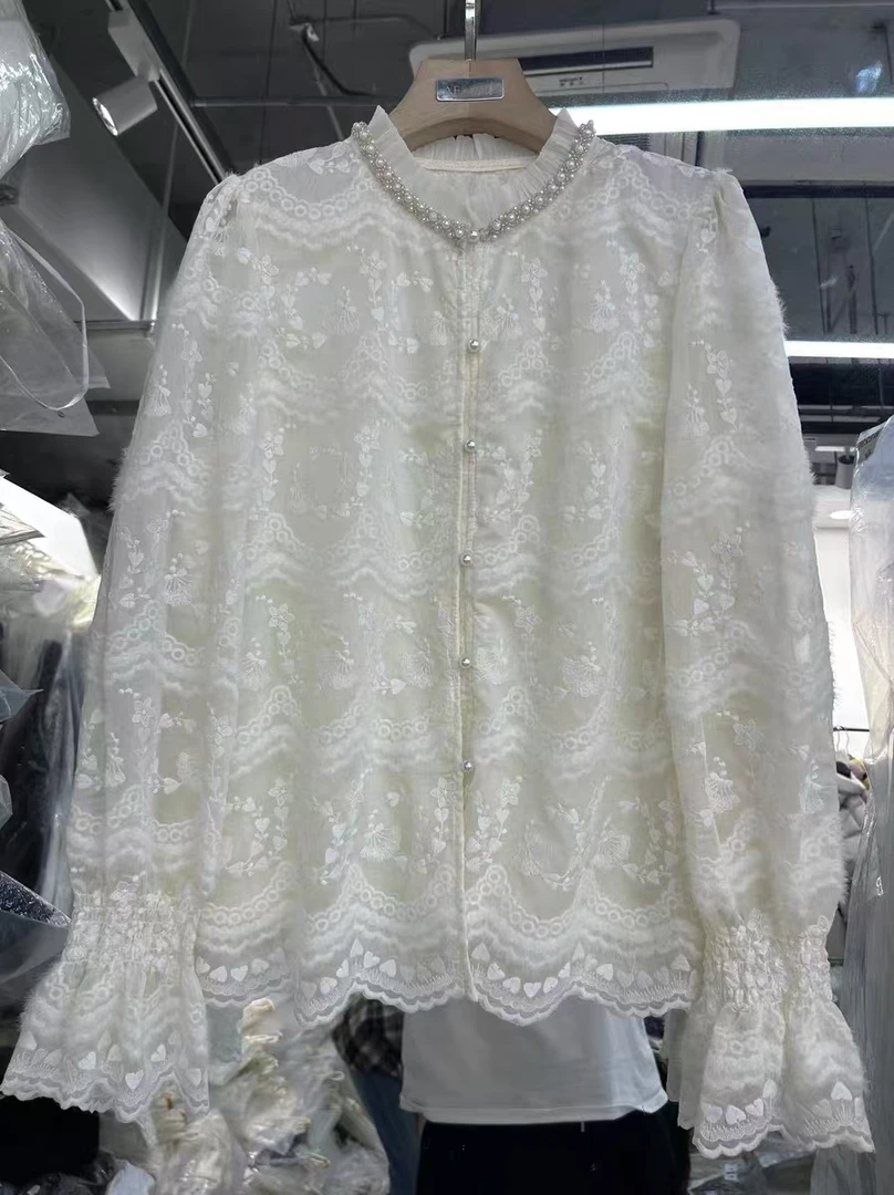 2024新中式国风重工钩花镂空蕾丝衫珍珠开衫