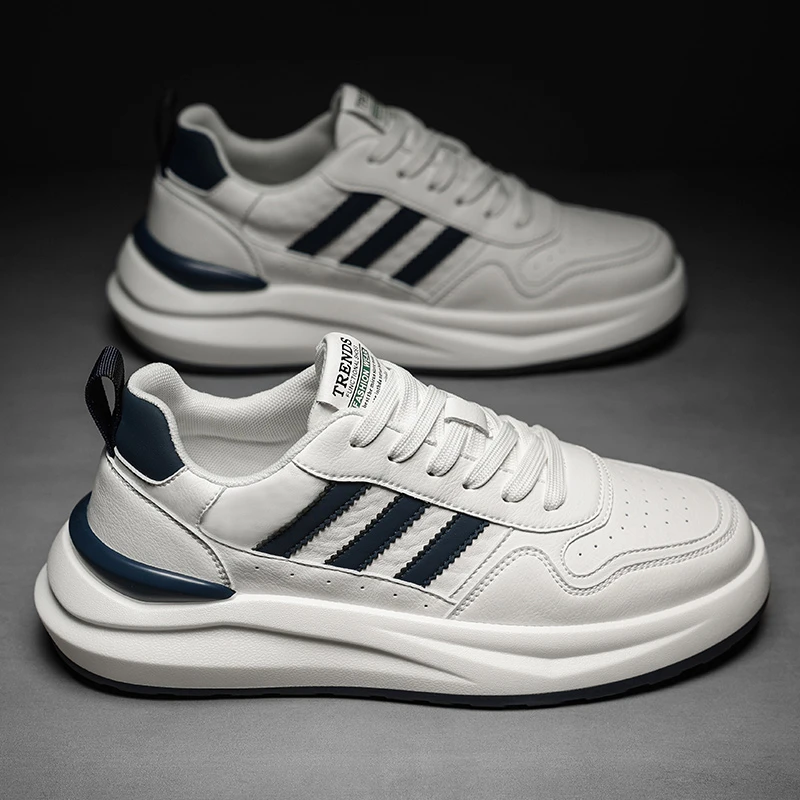 秋冬新款男士小白鞋轻便软底板鞋学生透气厚底百搭休闲运动潮鞋子