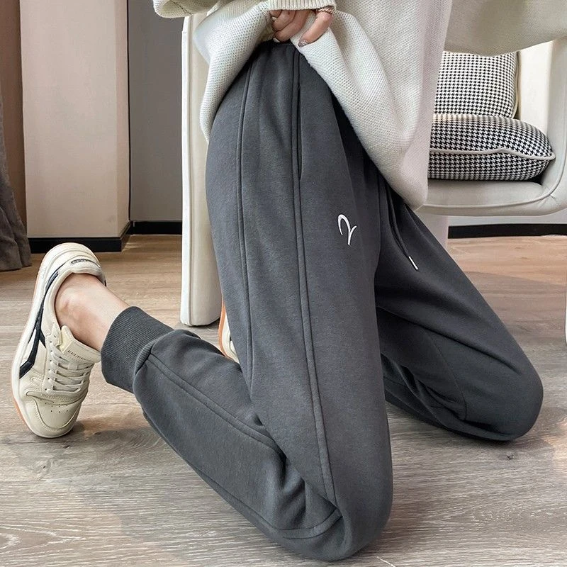 灰色运动裤女秋冬2024新款加绒加厚束脚卫裤高腰显瘦大码休闲裤子