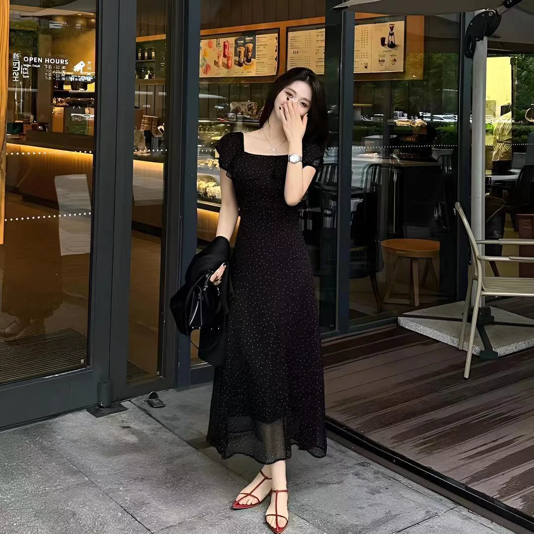 夏季气质方领时尚法式复古碎花小黑裙收腰修身印花百搭长款连衣裙
